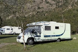 Camper semintegrale