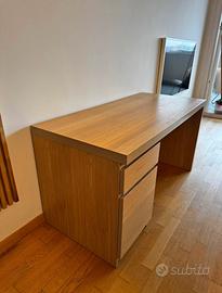 Scrivania MALM IKEA
