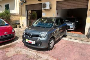 RENAULT TWINGO 1.0 2016 COSMIC LOVELY EDITION