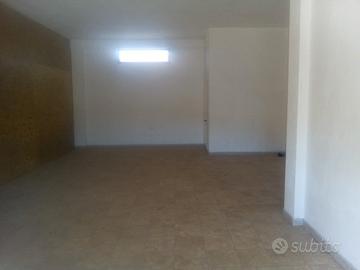 Magazzino per sgombero