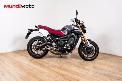 YAMAHA MT 09 - 2016