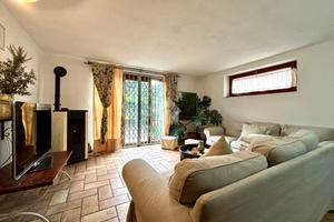 CASA INDIPENDENTE A SANTO STEFANO DI MAGRA