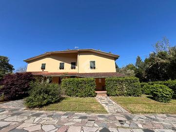 CASA SEMINDIPENDENTE A AMEGLIA