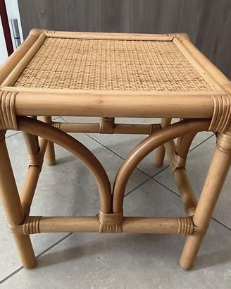 Tavolino in rattan