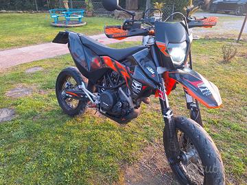 ktm 690 SMC 2008