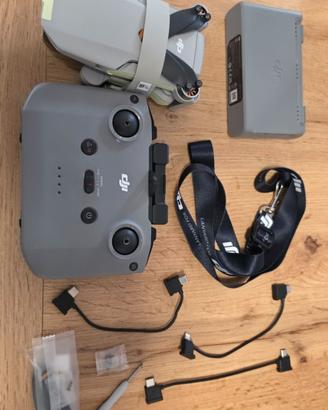 DJI MINI 2 SE Fly More Combo