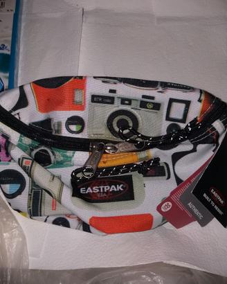borsa marsupio eastpak tema fantasia