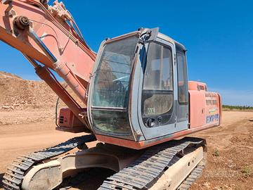Escavatore EX215