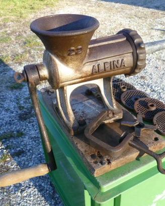 Tritacarne manuale "Alpina 22"