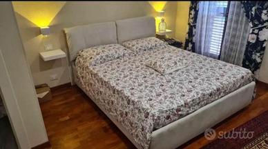 Letto matrimoniale con contenitore