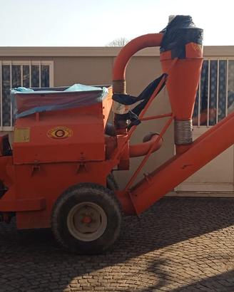 mulino per cereali e pastone