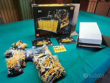 LEGO: Technic 42131 - Bulldozer Cat D11