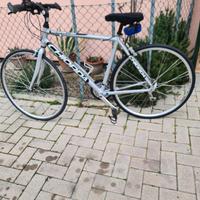 bicicletta  da  corsa