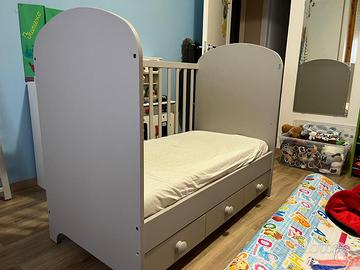 Letto e seggiolini auto