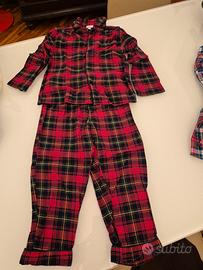 Coppia di  pigiami natalizi da bambino 