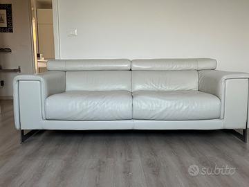 Divano  bianco in pelle - Divani e Divani
