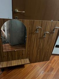 attaccapanni con specchio