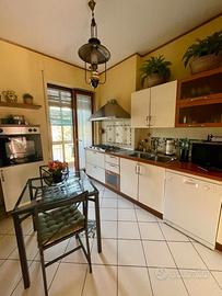 Disponibil stanze arredate ad uso singolo e doppio