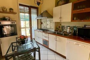 Disponibil stanze arredate ad uso singolo e doppio