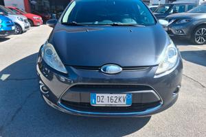 Ford Fiesta 1.4 TDCi 68CV 5 porte Titanium