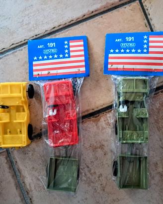 4 jeep Mupi plastica anni 70 80 vintage rimorchio 