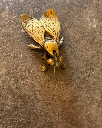 Posacenere mosca vintage in ottone massiccio