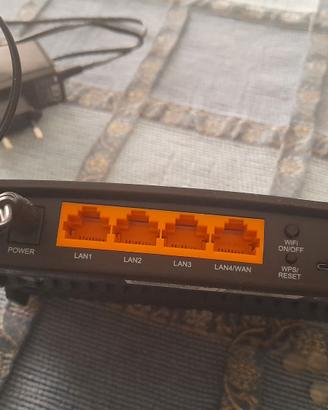 ROUTER 4 g LTE  marca  Tp Link MR6400