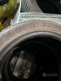4 Gomme invernali