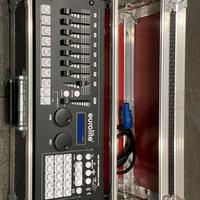 Mixer DMX per pilotare teste mobili