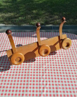 Appendiabiti anni 50