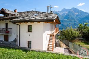 Saint-christophe, localita' senin, appartamento su