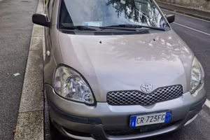 Auto Toyota Yaris diesel