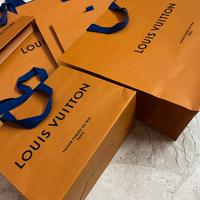 Busta Louis Vuitton