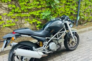 Ducati Monster 620 Dark – 15.700 km