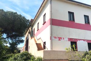 FERTILIA: Edificio indipendente (rif. 931)