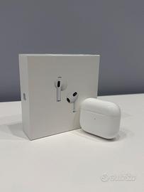 AirPods3 custodia originale in perfetta condizioni