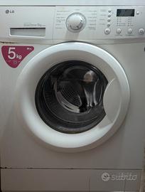 Lavatrice LG 5 Kg.