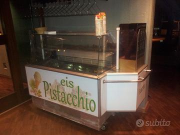 banchetto con ruote per gelati