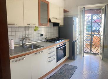 VITINIA TRILOCALE SEMI - ARREDATO Con TERRAZZO