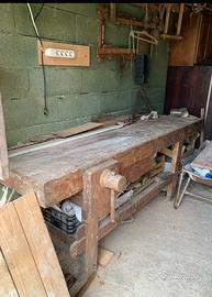 Banco da falegname antico in legno massello