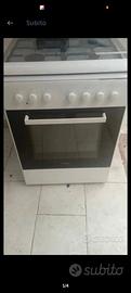 CUCINA BIANCA A GAS