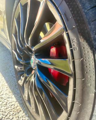 Cerchi in lega da 18