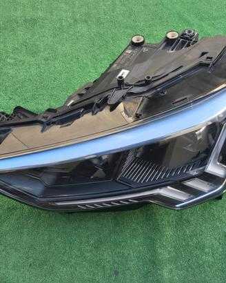AUDI Q3 83A MATRIX Faro Fanale Sinistro SX