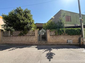 CASA INDIPENDENTE A ASSEMINI