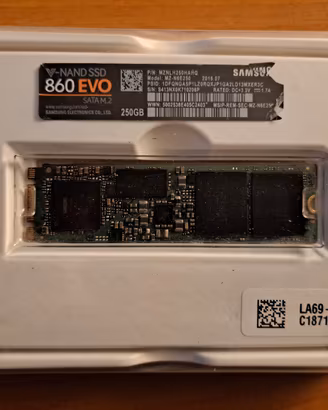 SSD Samsung 860 EVO Sata M2