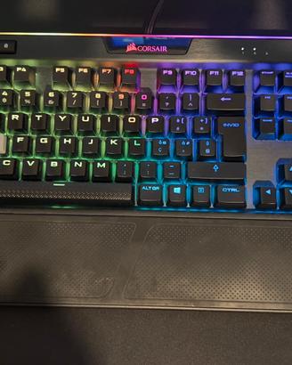 Tastiera gaming meccanica Corsair K95 RGB Platinum