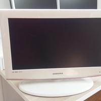 TV Samsung 22" Bianco HD Ready