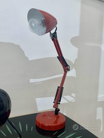 Lampada da tavolo stile industriale