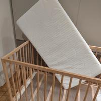 Culla in legno completa di materasso Ikea