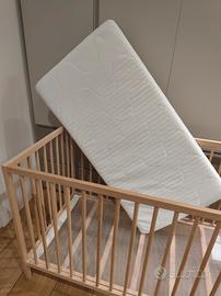 Culla in legno completa di materasso Ikea